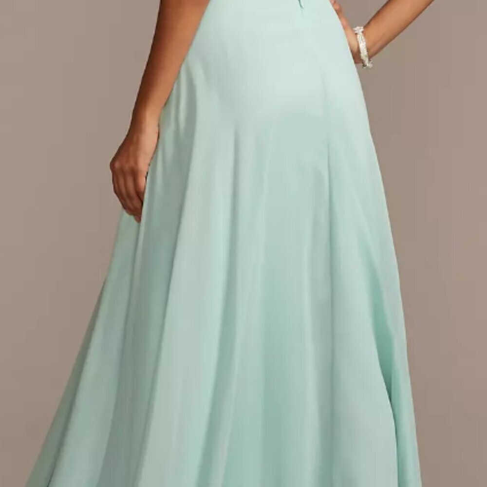 Blondie size 5 blue prom dress- Corded Lace Embellishment Plunging - Picture 5 of 6
